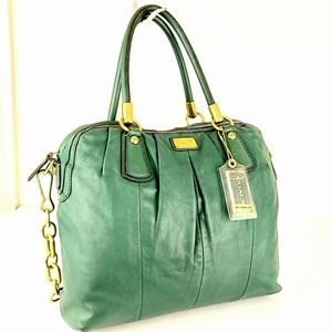 Coach Madison Kristin Shoulder Classic!